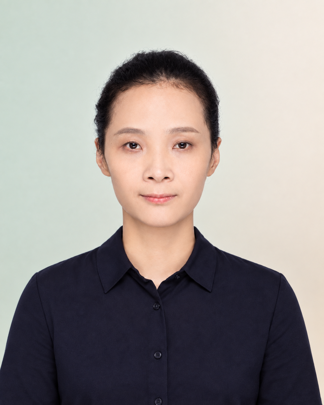 Portrait of Teng Cui